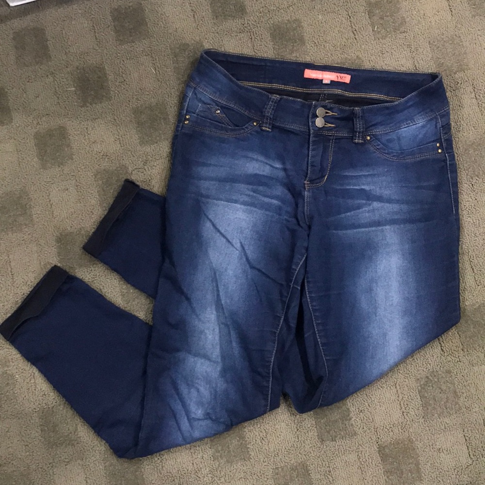 Skinny jeans size 9 juniors